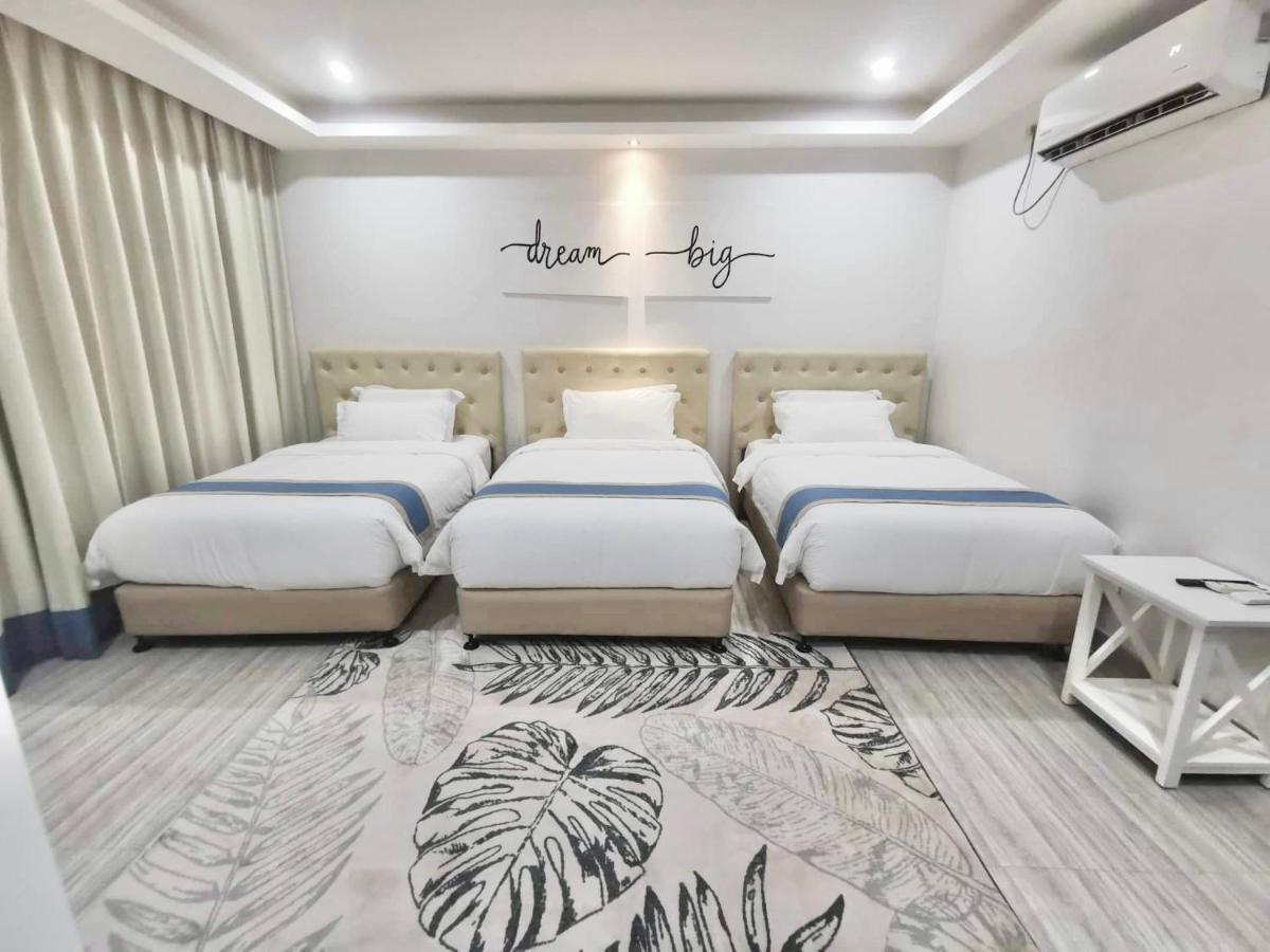 Hampton Suites Davao Luaran gambar