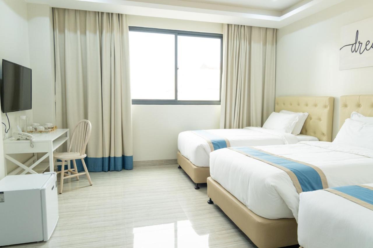Hampton Suites Davao Luaran gambar