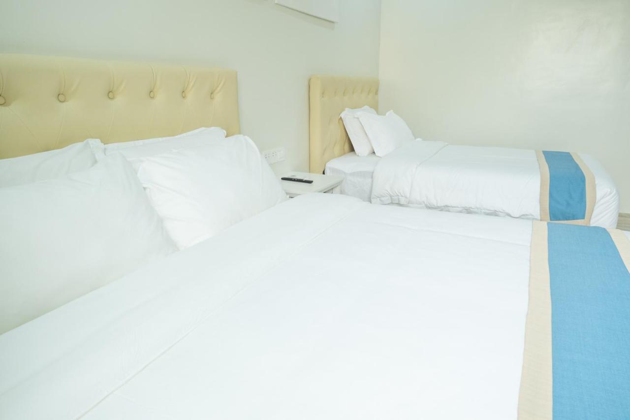 Hampton Suites Davao Luaran gambar