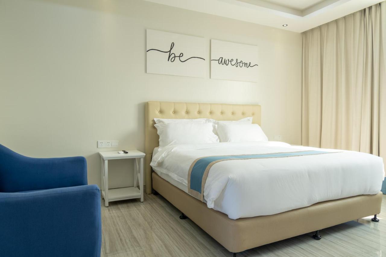 Hampton Suites Davao Luaran gambar