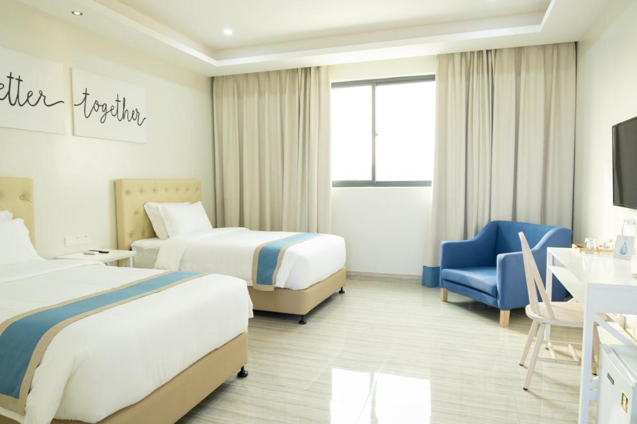 Hampton Suites Davao Luaran gambar