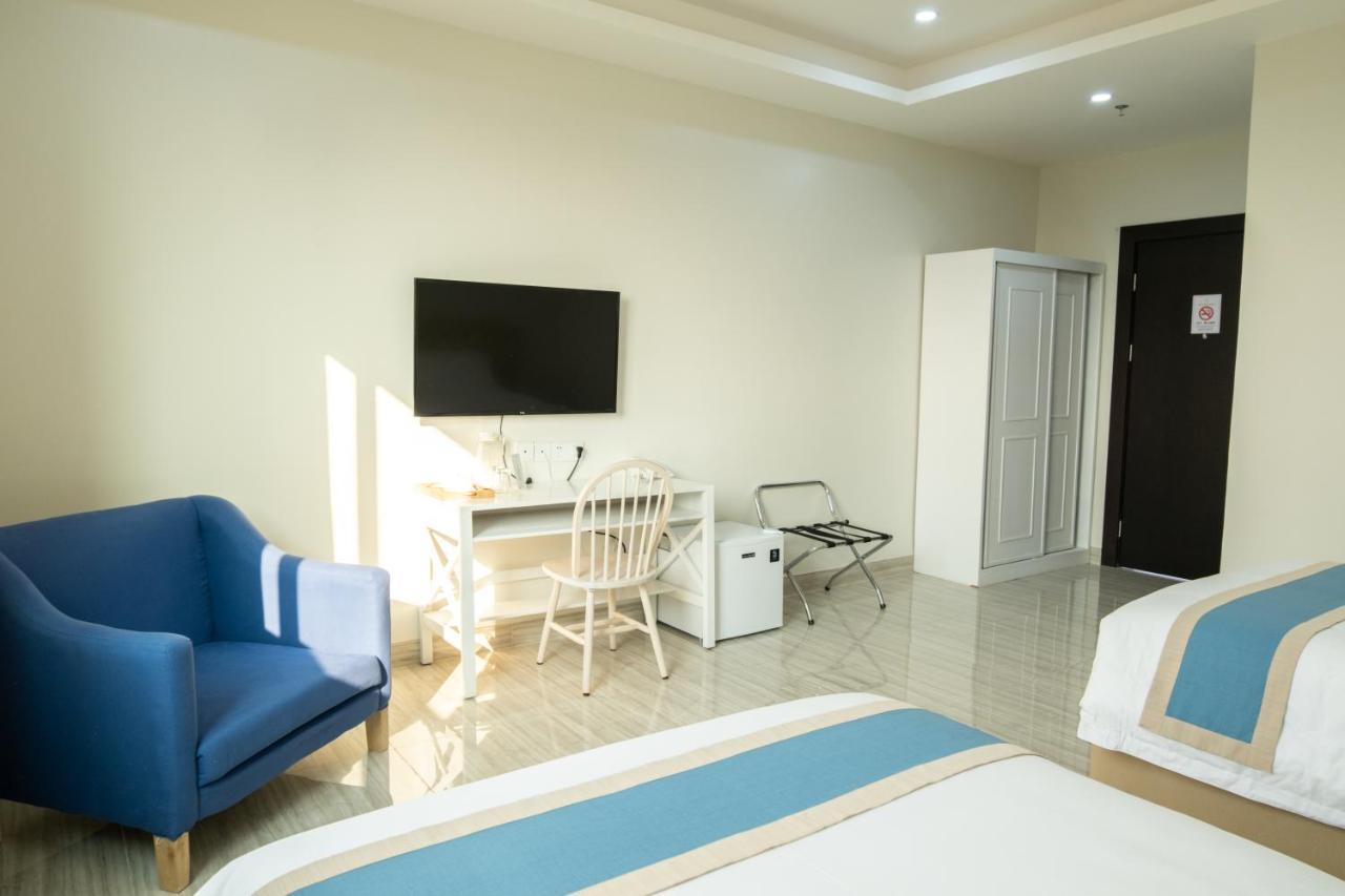 Hampton Suites Davao Luaran gambar